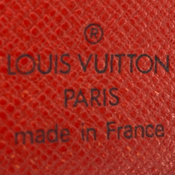 Louis Vuitton Red Leather Epi Textured Wallet - Picture 5 of 15